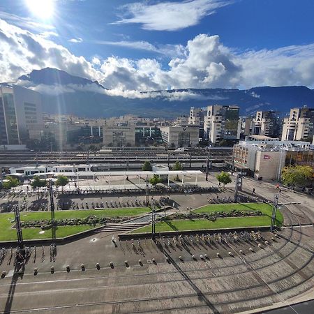 Hotel Campanile Grenoble Centre Gare Exteriér fotografie