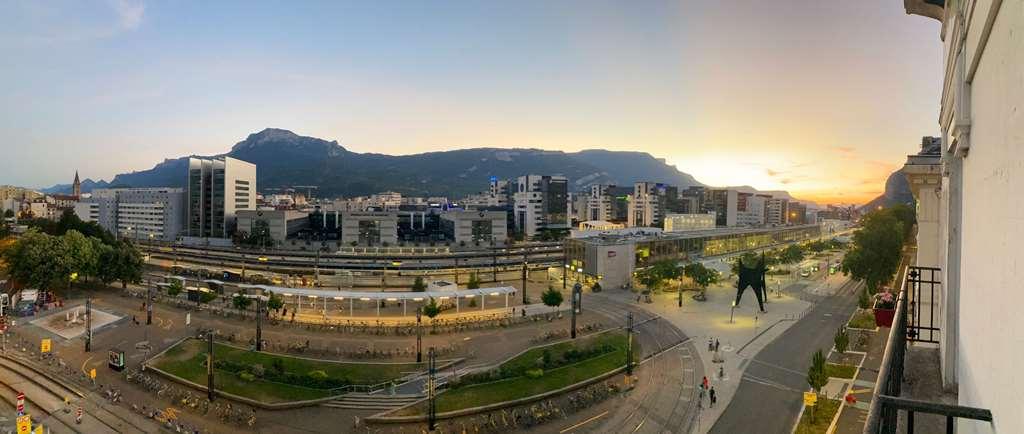 Hotel Campanile Grenoble Centre Gare Exteriér fotografie