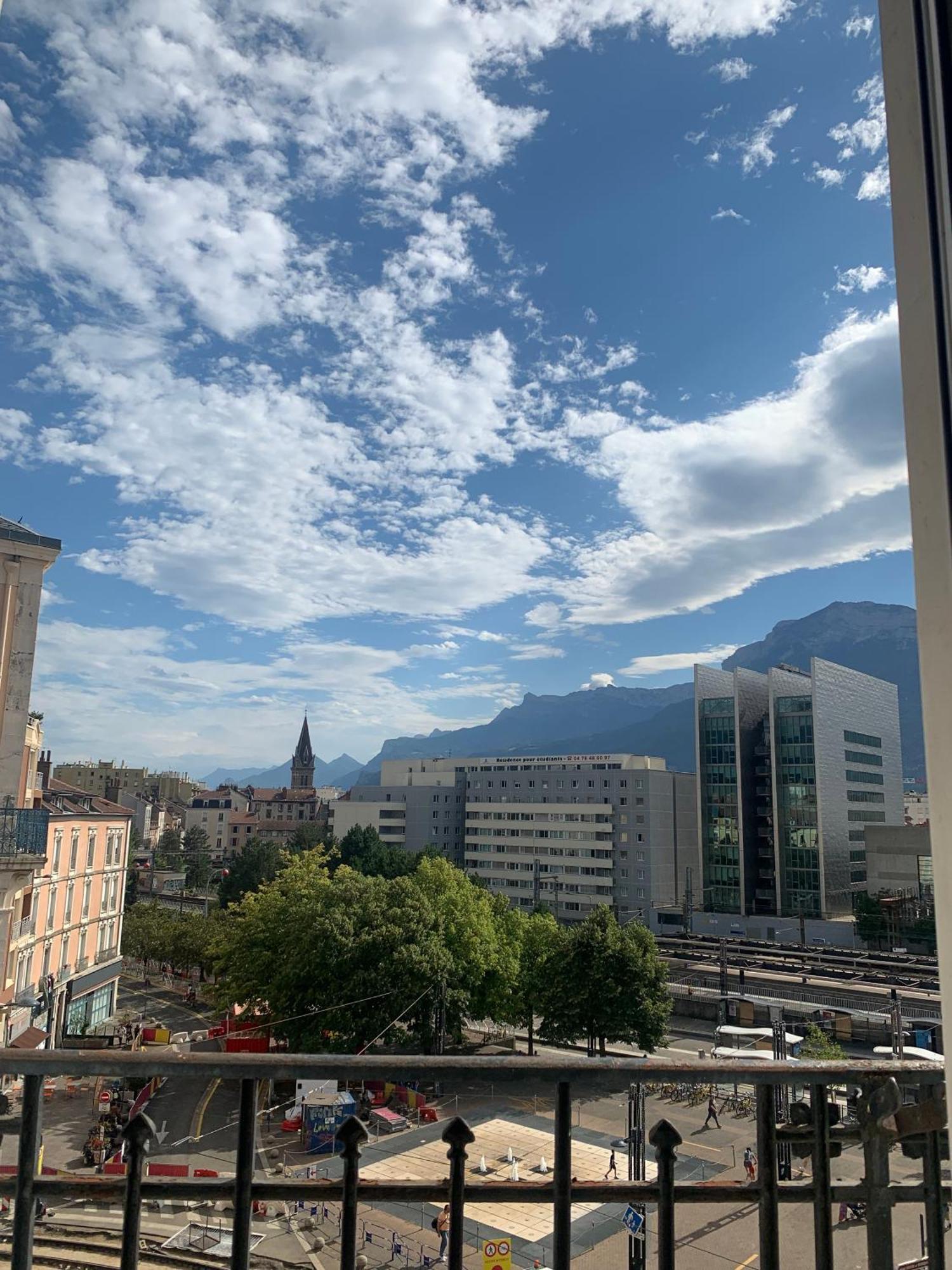 Hotel Campanile Grenoble Centre Gare Exteriér fotografie