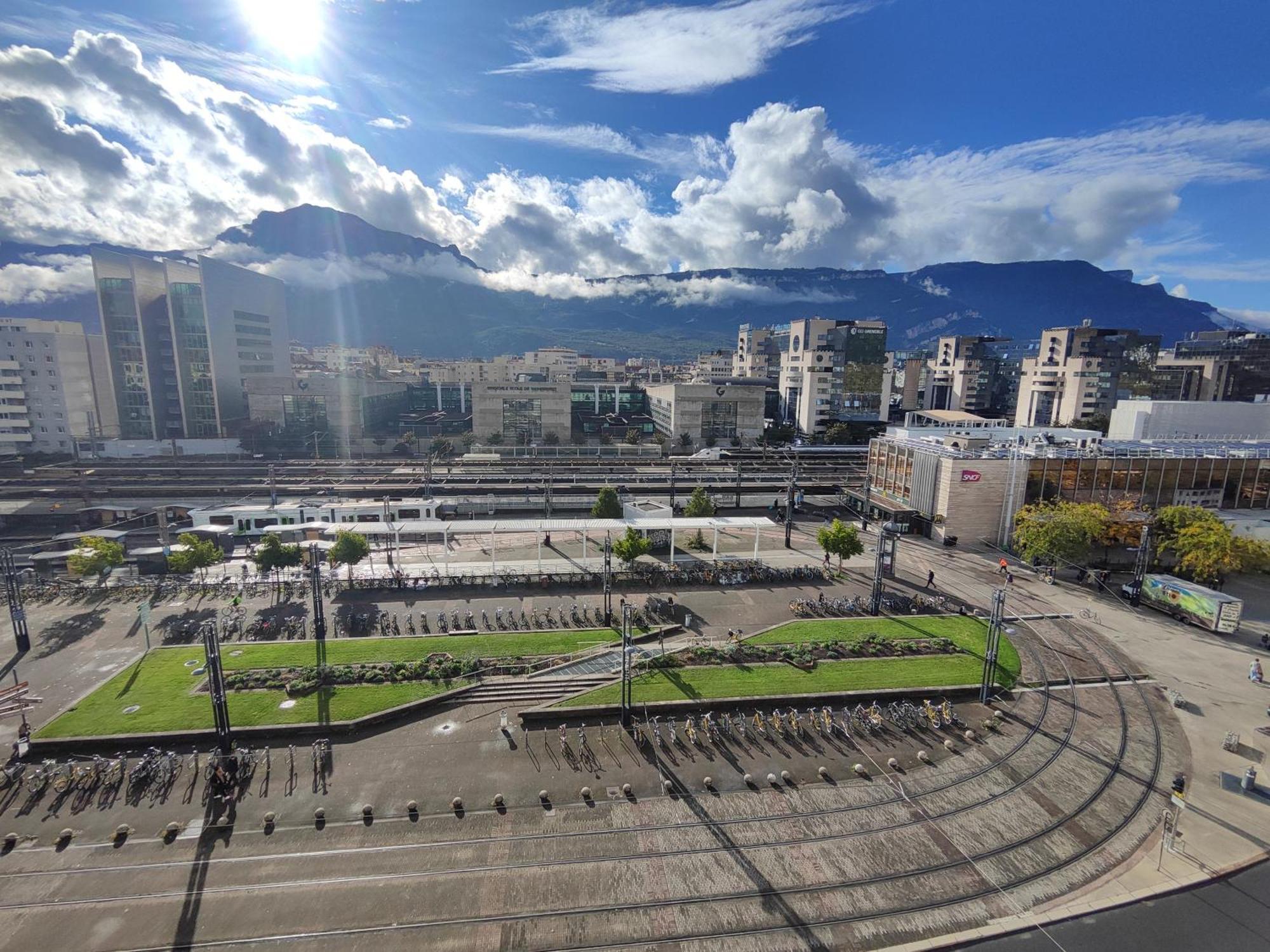 Hotel Campanile Grenoble Centre Gare Exteriér fotografie